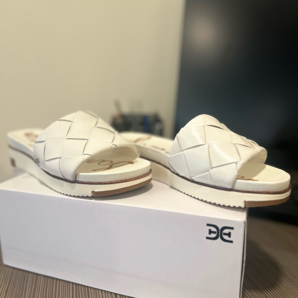 Sam Edelman White Woven Slide Sandals - Picture 5 of 8